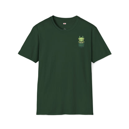 Pocket dragon • T-Shirt