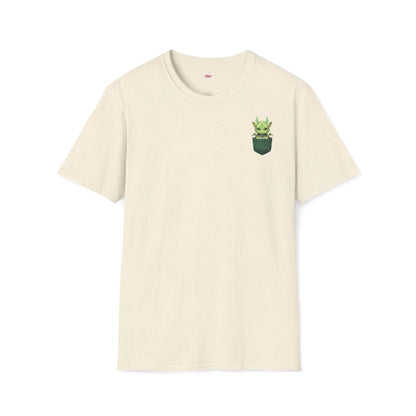 Pocket dragon • T-Shirt