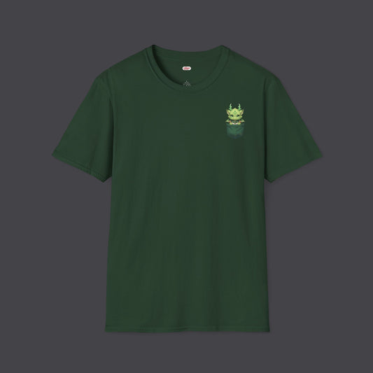 Pocket dragon • T-Shirt