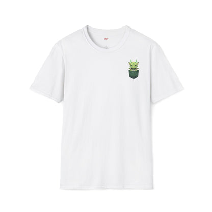 Pocket dragon • T-Shirt